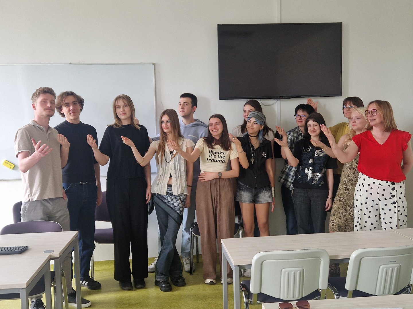 Justyna Tomaszewska ze studentami