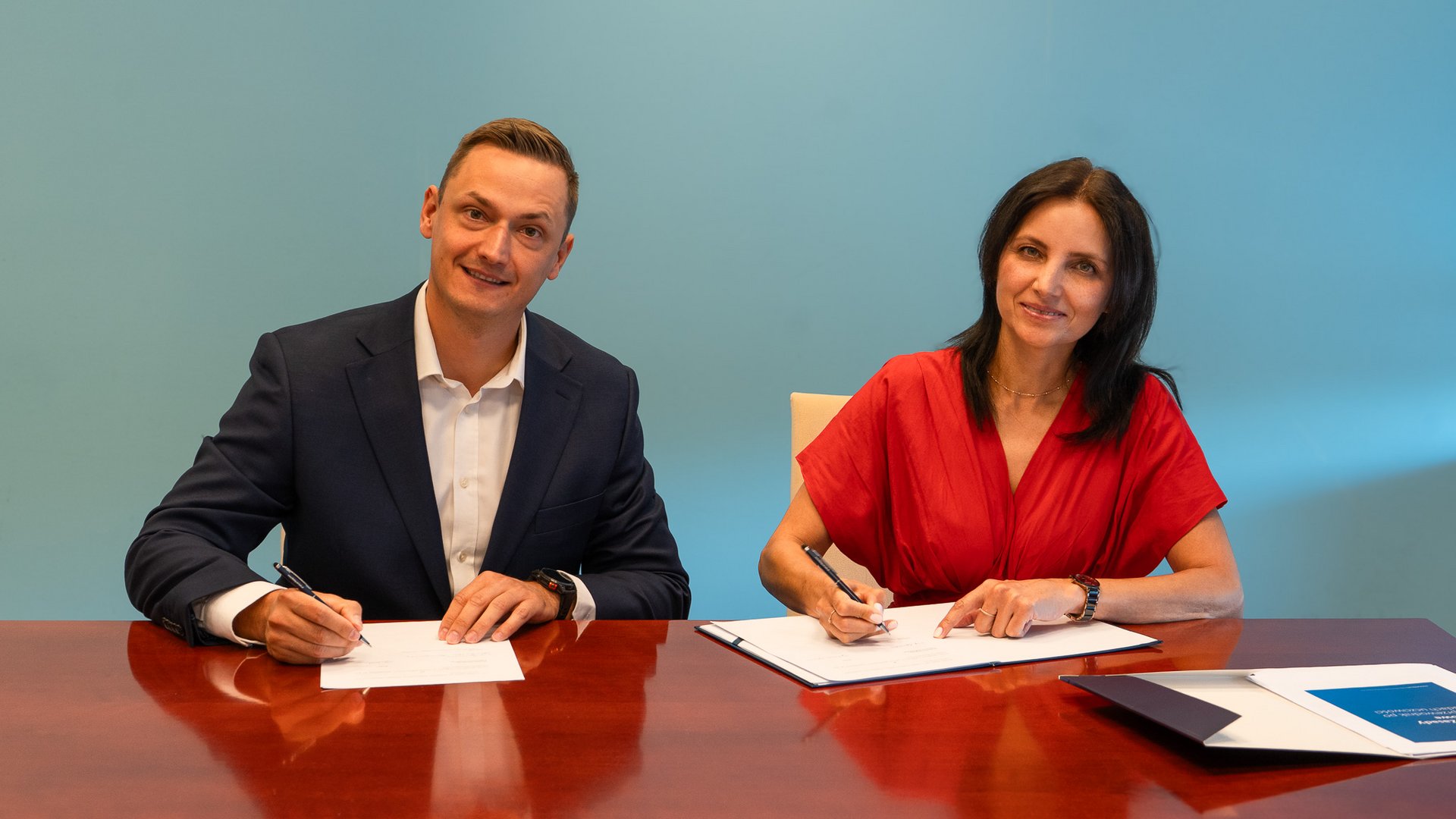podpisanie umoiwy z firmą Philips