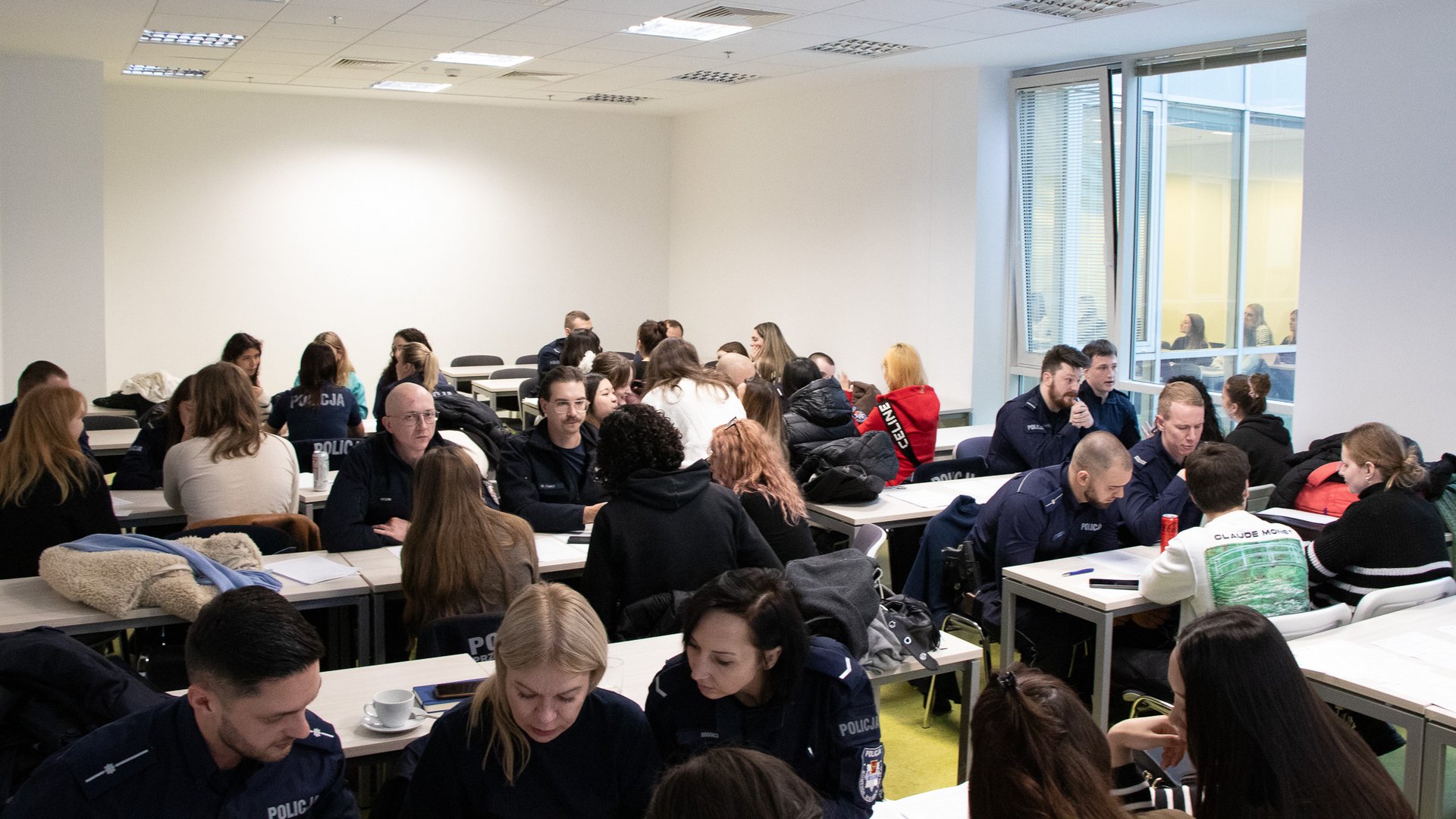 lekcja angielskiego ze studentami