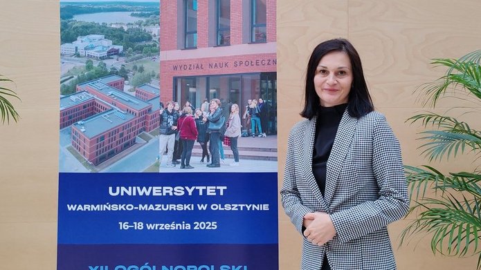 prelegentka podczas konferencji