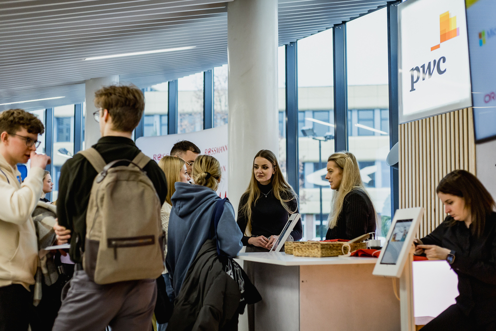 uczestnicy i wystawcy podczas WorkShow 2024