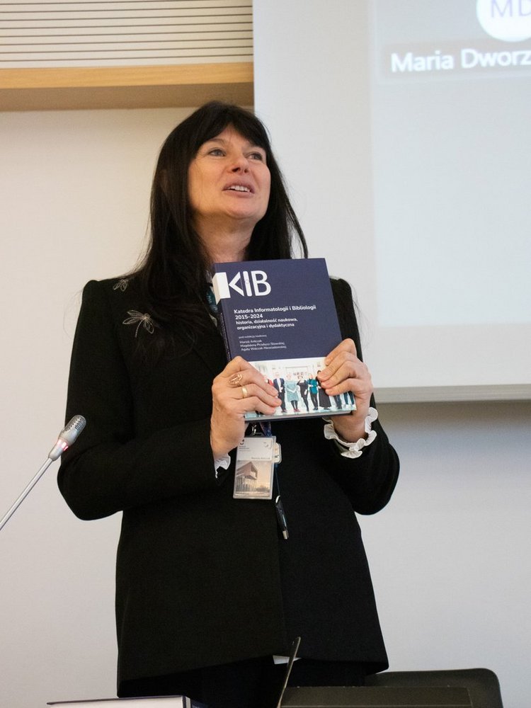 prof. Mariola Antczak