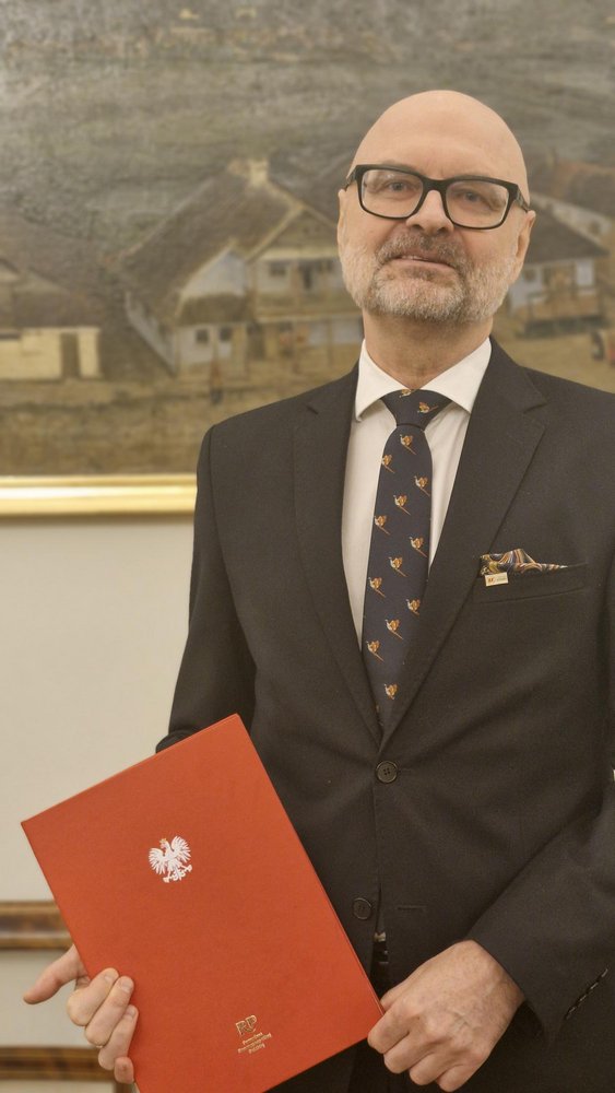 prof. Artrur Gałkowski z aktem nominacji