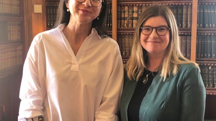 Dr Dzimińska z badaczką UCC