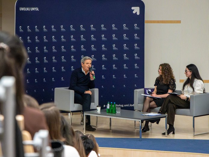 kadr ze spotkania z Piotrem Polkiem