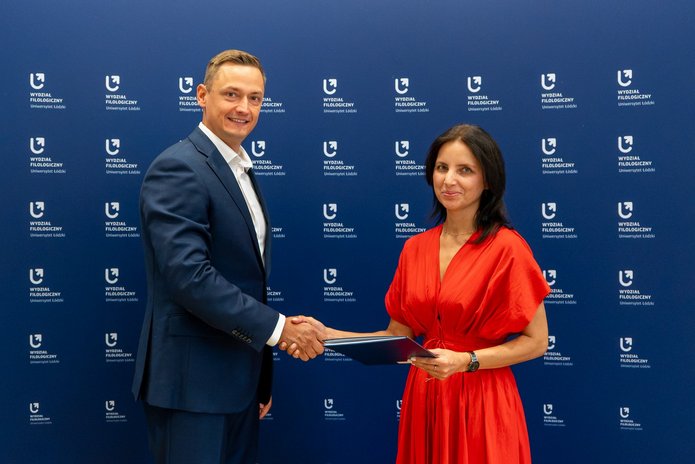 pdopisanie umowy z firmą Philips