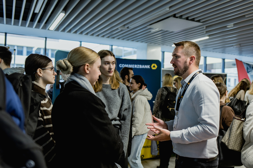uczestnicy i wystawcy podczas WorkShow 2024