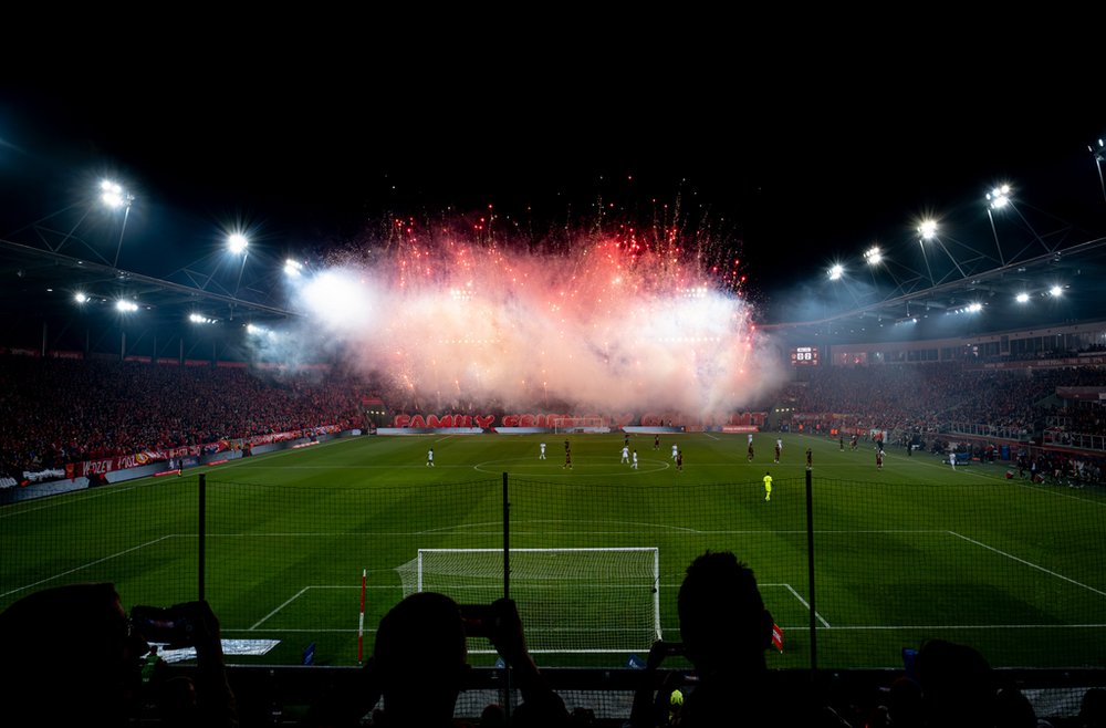 Journalism students at the University of Lodz at the Widzew Łódź stadium