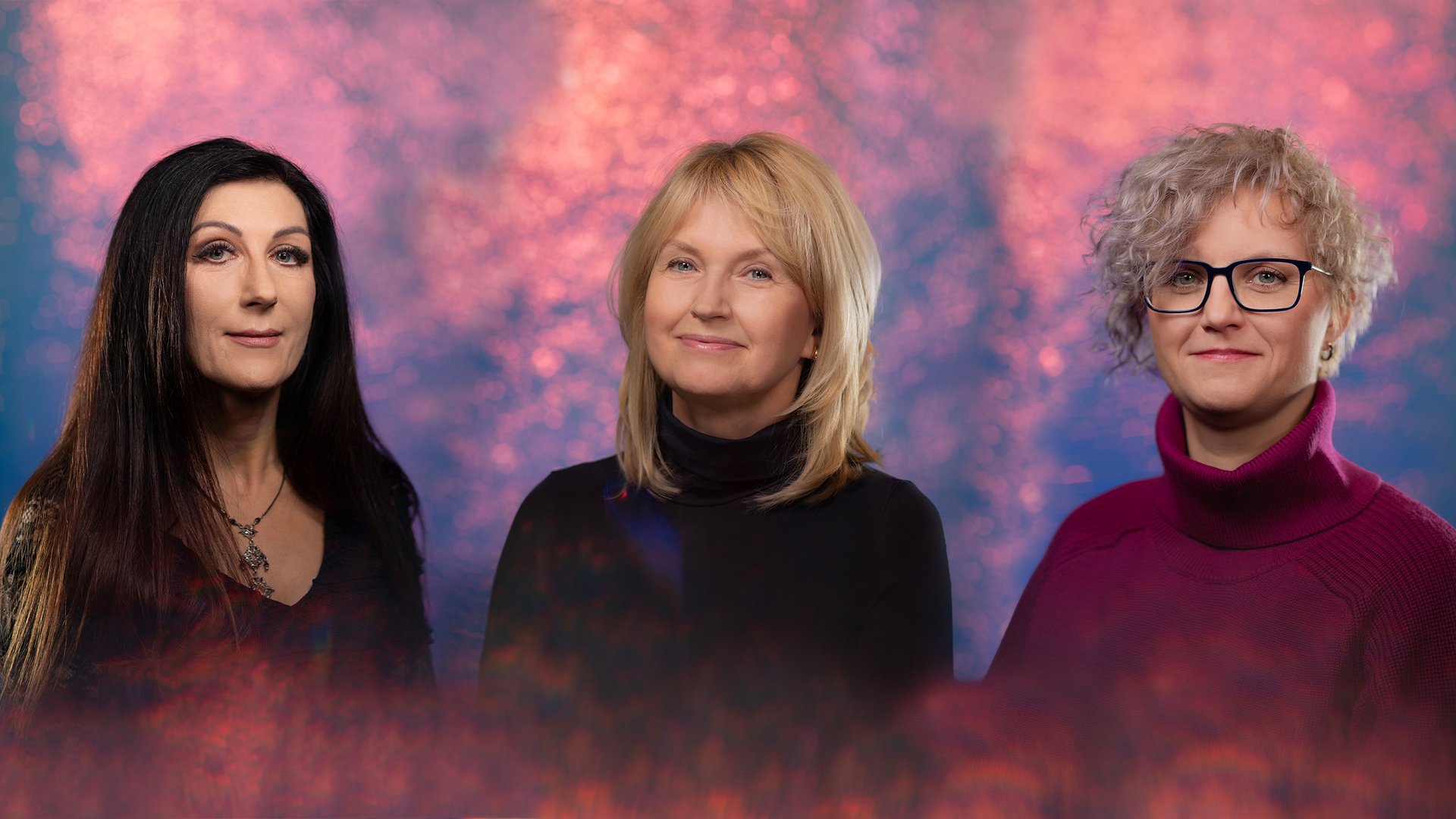 Zdjęcie 3 naukowczyń: dr Beata Borowska, dr hab. Beata Marcinkowska, prof. ASP, dr hab. Dominika Byczkowska-Owczarek